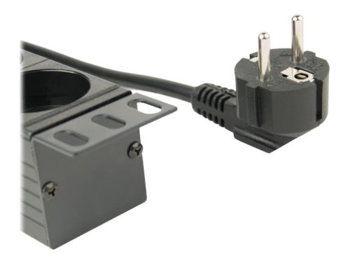 Gembird rack-be szerelhető hálózati elosztó 8 utas 3m (EG-PDU-014)