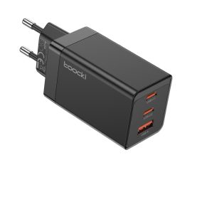   Toocki USB + 2db USB C 67W GaN gyorstöltő adapter (TCT2C1A-JCB01)
